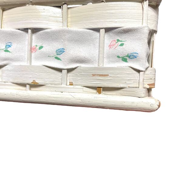 Vintage White Wicker Tissue Box Cover with Box Rustic - Picture 3 of 8
